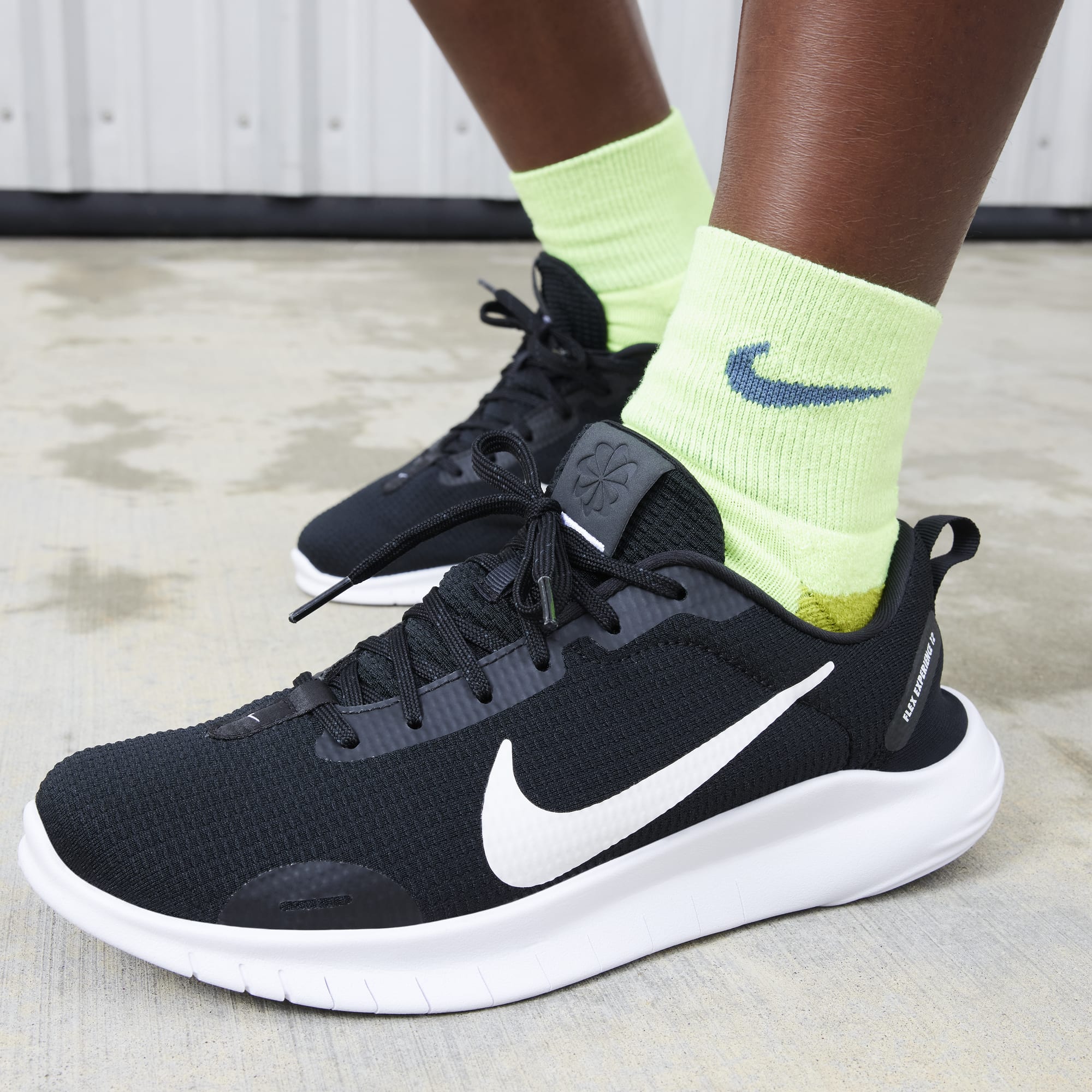 Nike Flex Experience Run 12, NEGRO, hi-res