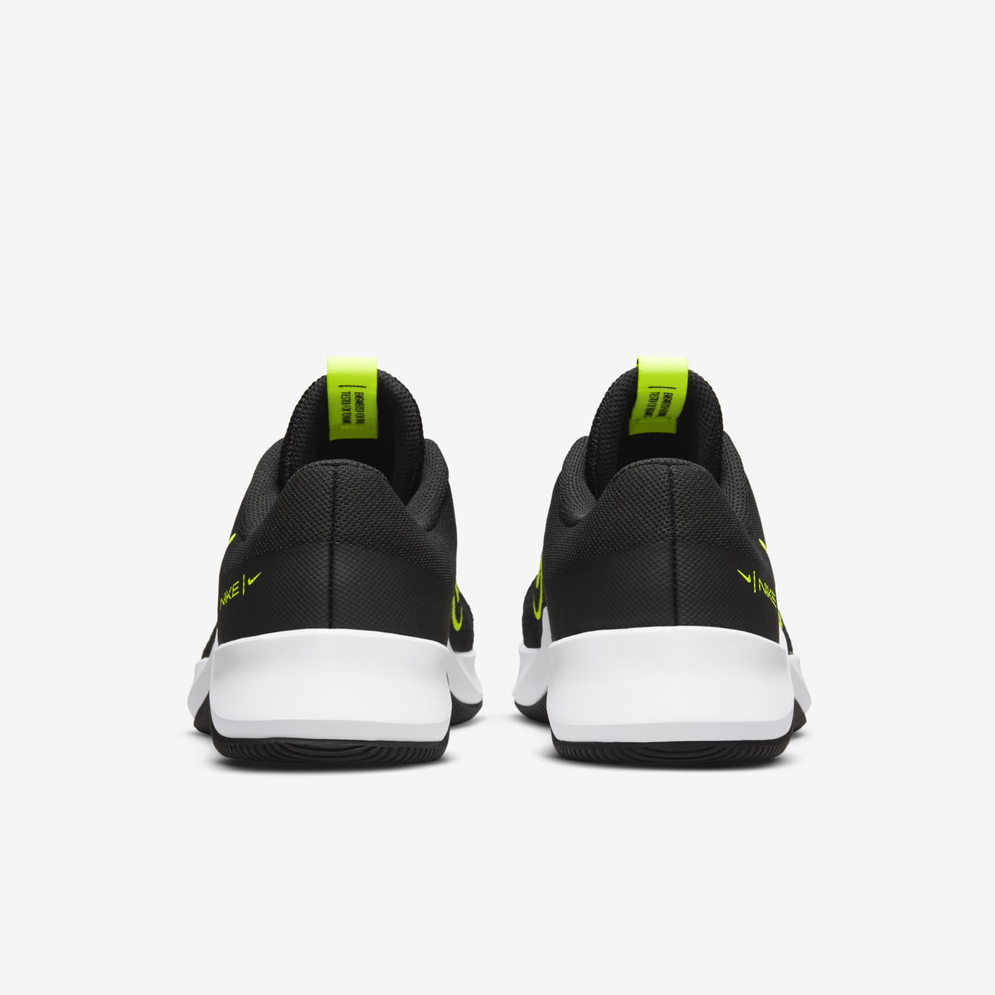 Nike MC Trainer 2, NEGRO, hi-res