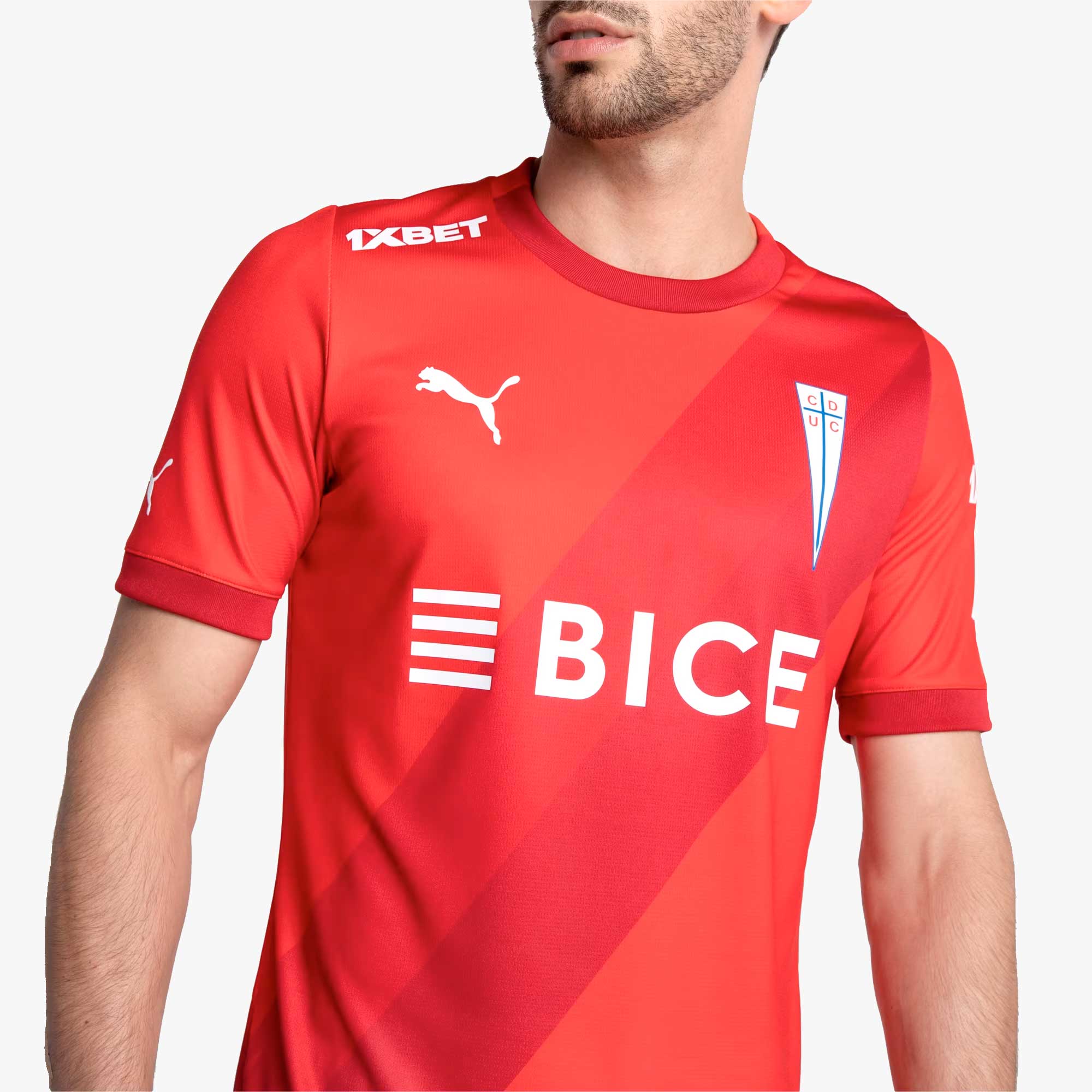 Puma Camiseta Visita Universidad Católica Hombre, ROJO, hi-res